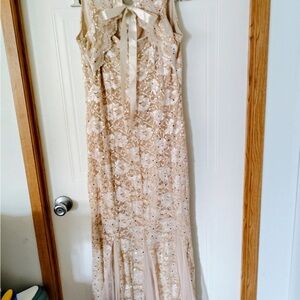 Elegant Lace Maxi Dress in Cream